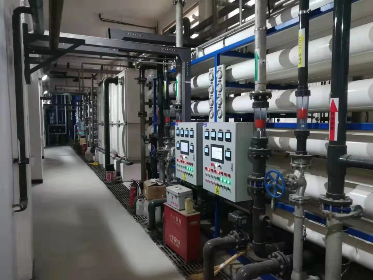 【瀚高草莓视频免费观看】純水設備製取的純水和超純水能夠(gòu)保存多久?