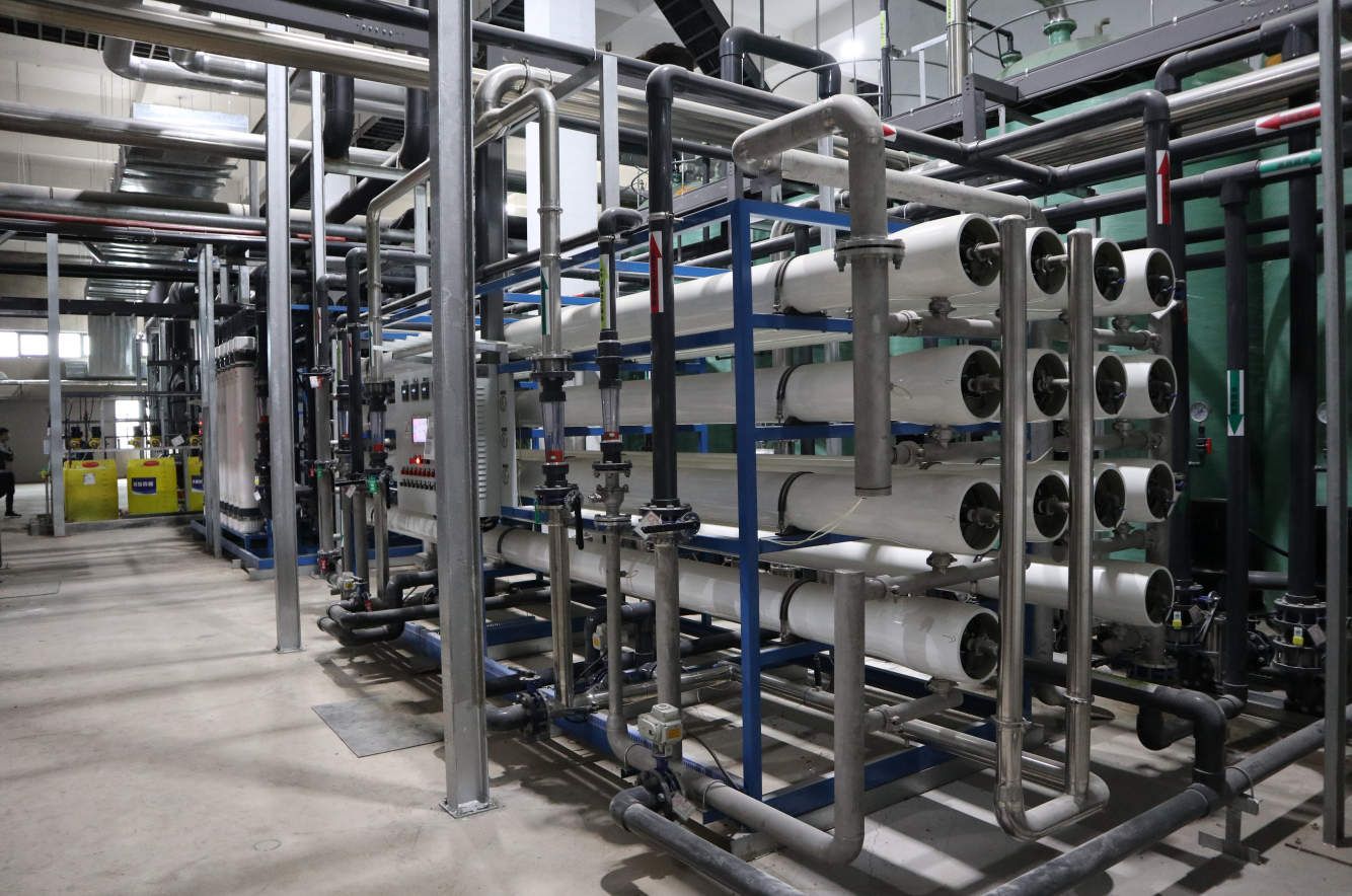 【瀚高草莓视频免费观看】什麽（me）行業可（kě）以用到一體化淨水（shuǐ）設備（bèi）？